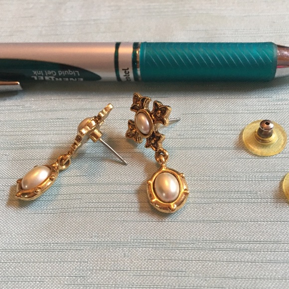 Earrings - Picture 2 of 2